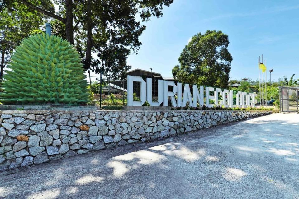 Durian Ecolodge Tampin Exterior foto